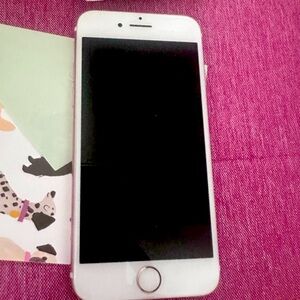 iPhone 7 (Please read carefully- Has some scratches here & there …